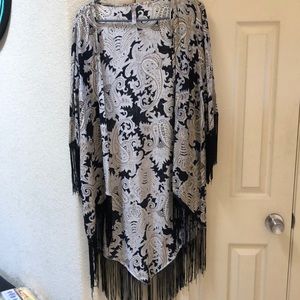Kimono with fringe detail